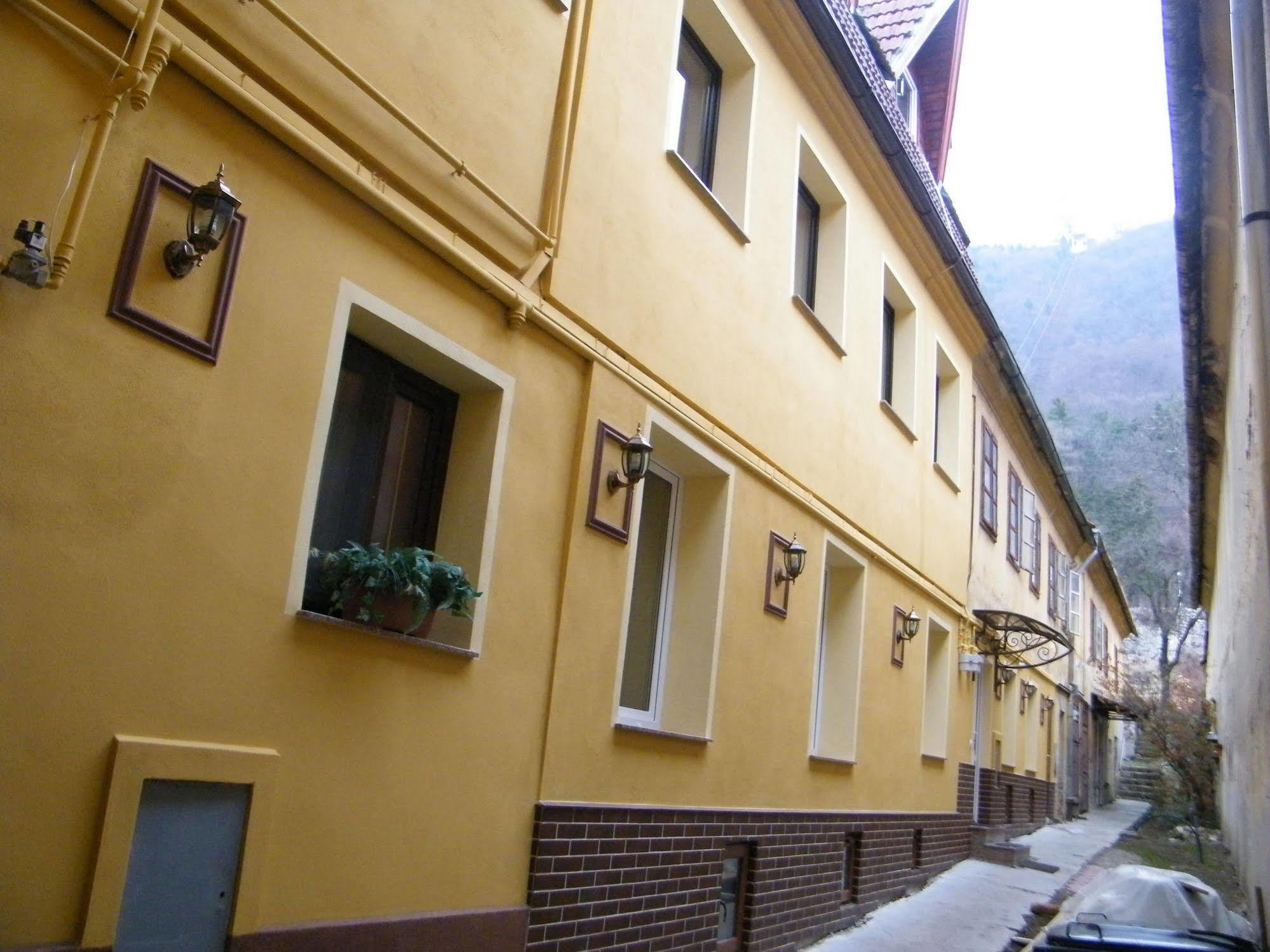 Hotel Natural Brasov Exterior photo